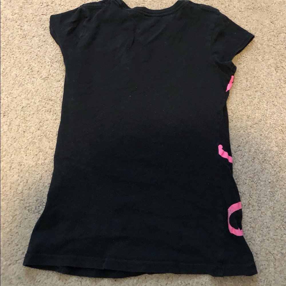 Hello Kitty Tee - Picture 3 of 3